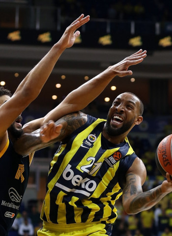 La defensa del Fenerbahce se impone al Khimki (89-76)
