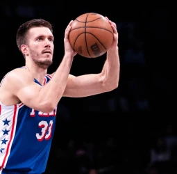 Los Kings renuncian a Filip Petrusev y todo apunta a que el serbio volverá a Europa