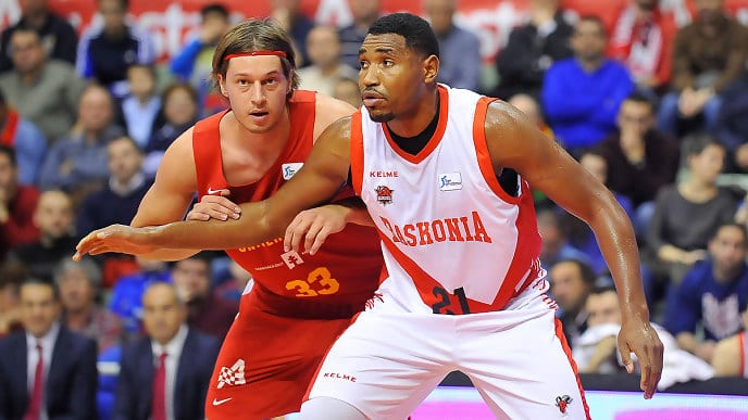 Kevin Jones finaliza su etapa como baskonista