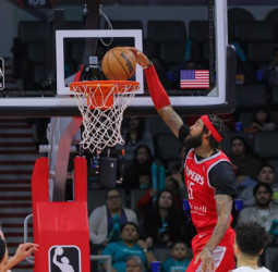 Willie Cauley-Stein, cerca de los Houston Rockets