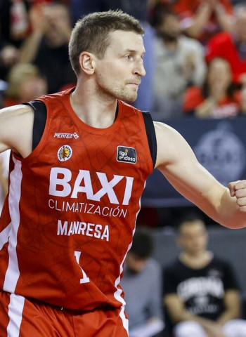 El Baxi Manresa supera al Básquet Girona y sale del descenso (82-79)