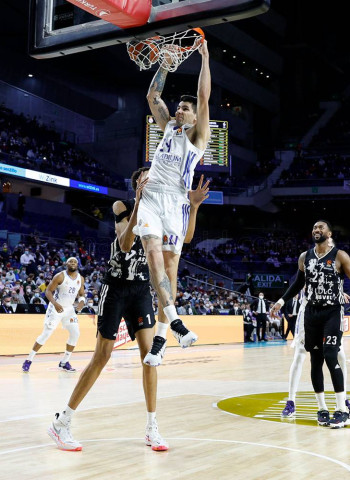 Rudy lidera la victoria contra el Asvel (7O-58)