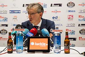 Moncho Fernández: “El Iberostar Tenerife es peligroso del segundo 1 al 25 de la posesión”