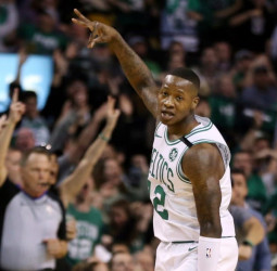 Terry Rozier, a los Charlotte Hornets