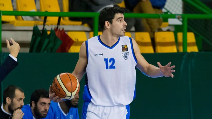 CB Prat, primer clasificado para las semifinales