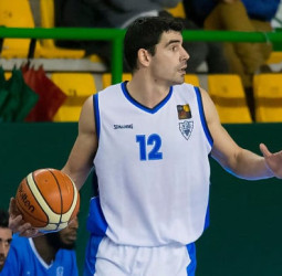 CB Prat, primer clasificado para las semifinales