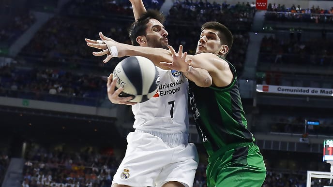 Clásico en la final de la Copa tras la victoria del Real Madrid ante la Penya (93-81)