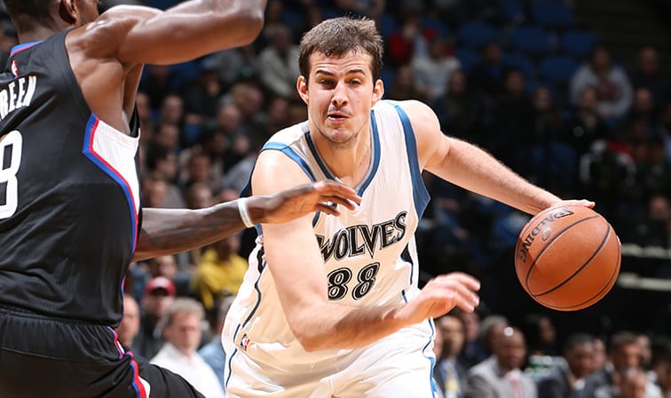 Los Knicks se interesan en Nemanja Bjelica
