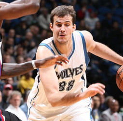 Los Knicks se interesan en Nemanja Bjelica