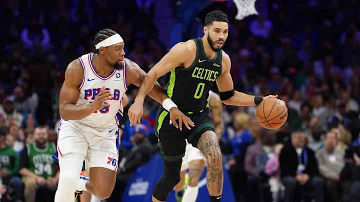 Jayson Tatum guía la espectacular remontada de los Celtics, 118-110