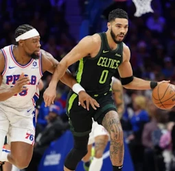 Jayson Tatum guía la espectacular remontada de los Celtics, 118-110