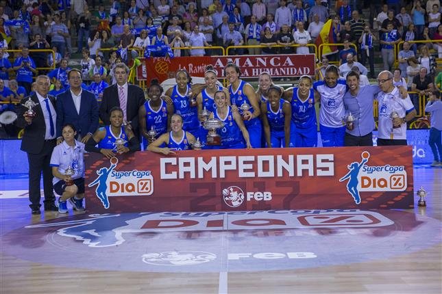 Perfumerías Avenida reina en la Supercopa Día (61-55)