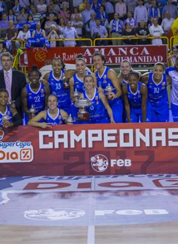 Perfumerías Avenida reina en la Supercopa Día (61-55)