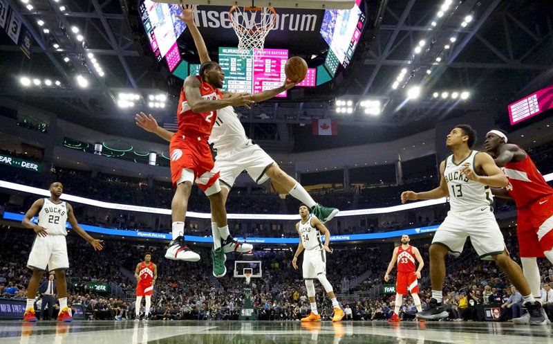 Kawhi Leonard y los triples de VanVleet colocan a los Raptors a un paso de la final (105-99) [2-3]
