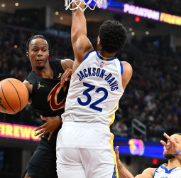 Ni los Warriors son capaces de ganar a estos Cavaliers, 117-136