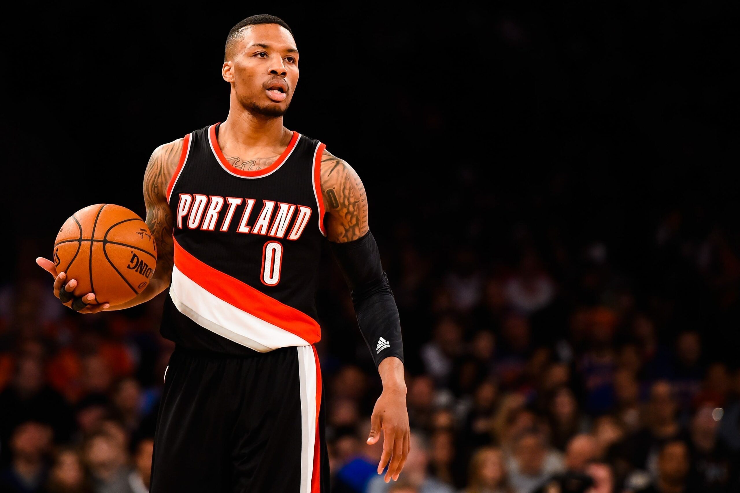 Los Kings suman contra los Nets y Lillard lidera para Portland