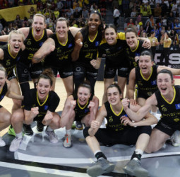 Hozono Global Jairis cierra un fin de semana de ensueño y se proclama Campeón de la Copa de la Reina (67-59)