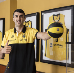 Giorgi Shermadini, al Iberostar Tenerife