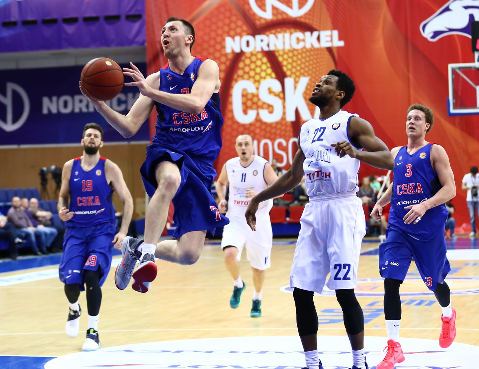 Fácil tramite del CSKA ante el Minsk