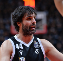 Milos Teodosic, muy cerca del Estrella Roja
