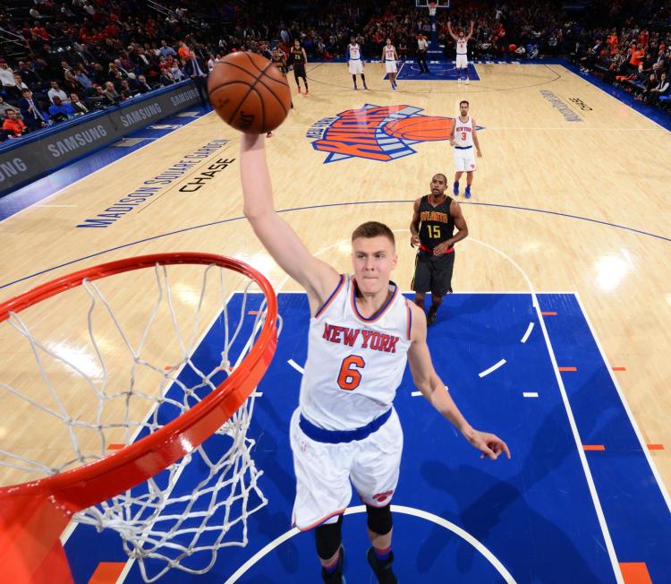 Los Knicks no descartan negociar con los interesados en Porzingis