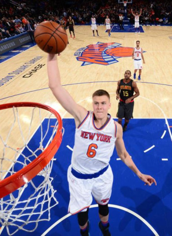 Los Knicks no descartan negociar con los interesados en Porzingis