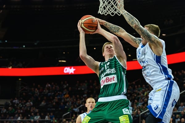 Brock Motum renovará con el Zalgiris Kaunas
