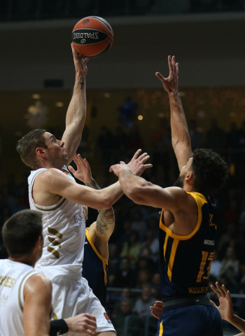 El Madrid pierde en su visita al Khimki (102-94)
