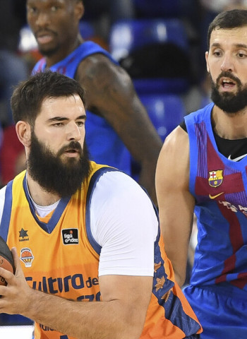 Victoria de carácter de Valencia Basket en el Palau (79-87)