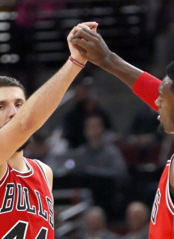 Gran noche española, Marc Gasol y Mirotic suman