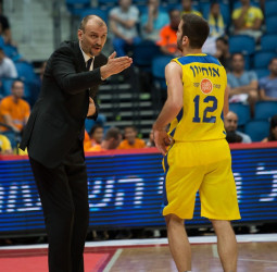 Maccabi y Zan Tabak separan sus caminos