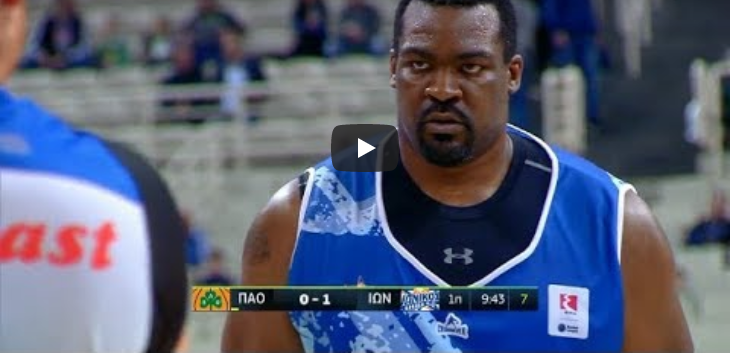 Sofoklis Schortsanitis vuelve a jugar casi dos años después