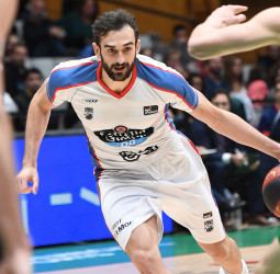 Álvaro Muñoz, centenario en la Liga Endesa