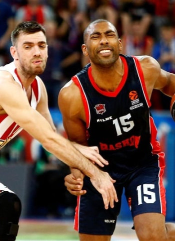 Baskonia se gusta en el Buesa para tumbar a Olympiacos (86-54)