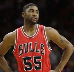 Moore, protagonista inesperado en la victoria de los Bulls ante los Kings