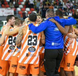 Equipo y Palacio aúnan fuerzas por la primera en casa