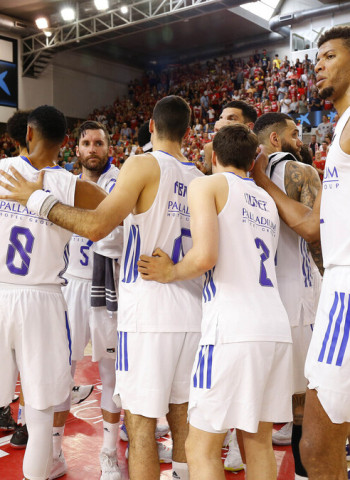 El Real Madrid echa el cierre al sueño del BAXI Manresa (74-83)