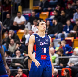 Nikola Tanaskovic apunta al Río Breogán