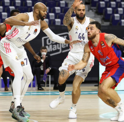Los triples del CSKA Moscú martirizan al Real Madrid (89-96)