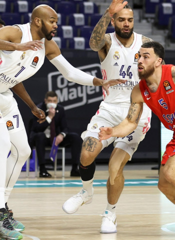 Los triples del CSKA Moscú martirizan al Real Madrid (89-96)