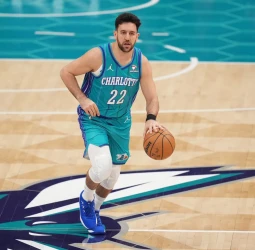 El Hapoel Tel Aviv irá con todo a por Vasilije Micic