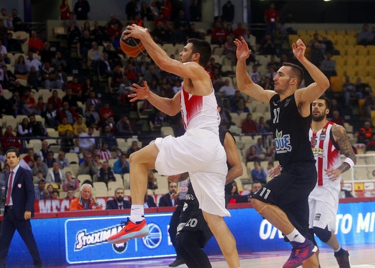 Grecia: El Olympiacos lame sus heridas, el Panathinaikos se mantiene a rebufo