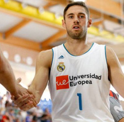 El Real Madrid no puede acabar la pretemporada con triunfo (80-72)