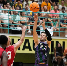 Brillante puesta en escena del Unicaja en el Torneo Costa del Sol frente al AS Monaco (79-72)