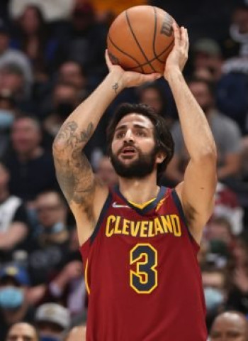 Ricky Rubio se da dos-tres años más en la NBA
