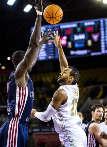 El UCAM Murcia alarga su crisis en Estrasburgo (82-70)