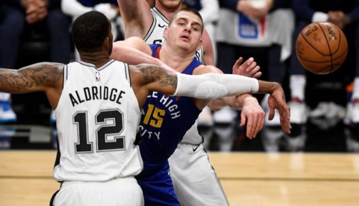 Los Spurs ganan y fuerzan el séptimo (120-103) [3-3]