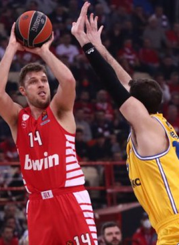 El Olympiacos, un paso por delante del Maccabi, 95-89