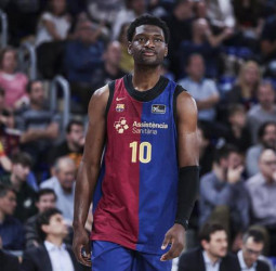 La incertidumbre rodea el futuro de Chimezie Metu y su posible llegada al AS Mónaco