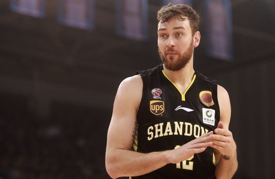 Donatas Motiejunas, ¿refuerzo interior para el Barcelona?